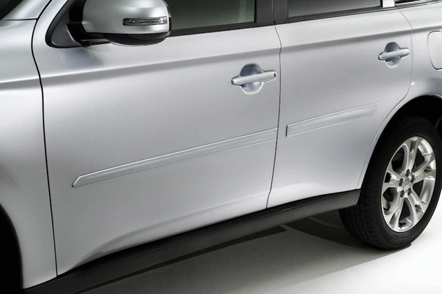 MZ314798 - Exterior: Body Side Molding for Mitsubishi: Outlander Image