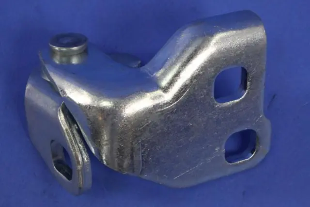 Door Lower Hinge, Right - Mopar (68214358AC)