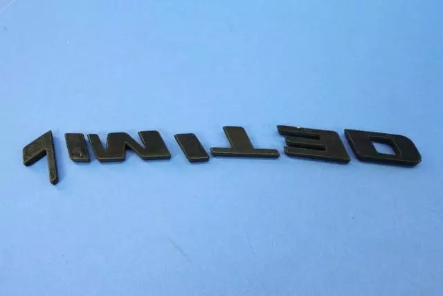 Nameplate - Mopar (55112960AA)