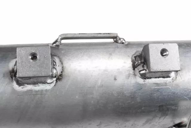 24245361 - Universals &amp; Rear Axle: Drive Shaft for GM Image