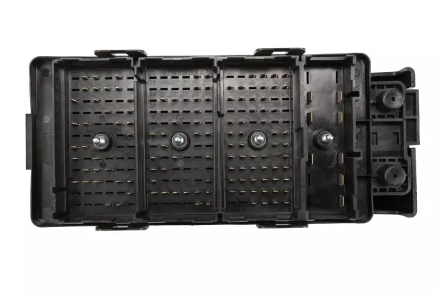 20822696 - : Engine Wiring Harness Junction Block for GM Image