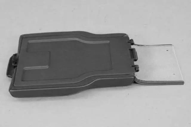 Center Console Storage Lid - Mopar (1VV32DX9AA)