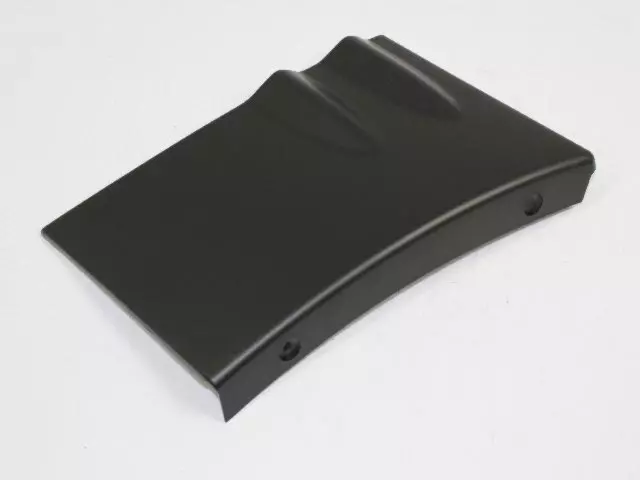 Fender Cladding, Right - Mopar (5015766AB)