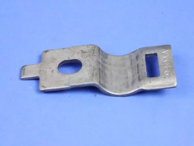 Oeillet De Barre Stabilisatrice Retenue - Mopar (04656940AA)