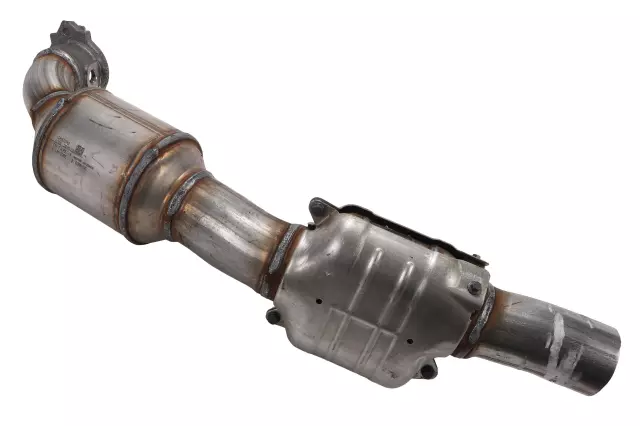 Driver Side Three-Way Catalytic Converter with Exhaust Pipe - GM (84338055)