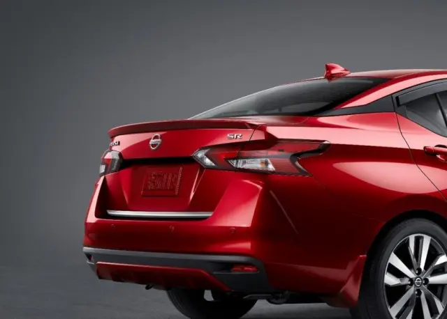 Rear Spoiler - QM1 - Fresh Powder - Nissan (T99J1-5EE9A)