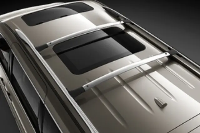 G38051JA0A - Cargo Management: Roof Crossbars, Silver for Nissan: Quest Image