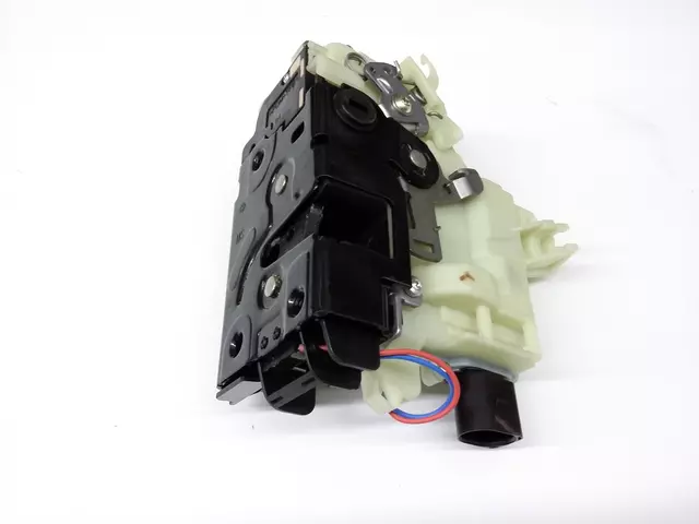 3B4839015AM - Body: Latch Assembly for Volkswagen: Golf, Jetta, Passat Image