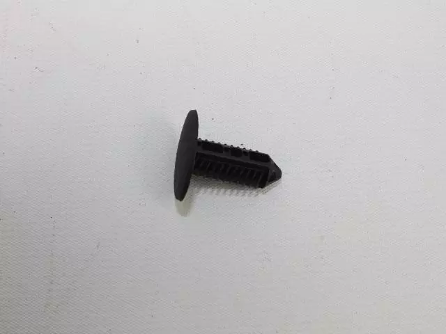 Push Pin - Mopar (6508252AA)