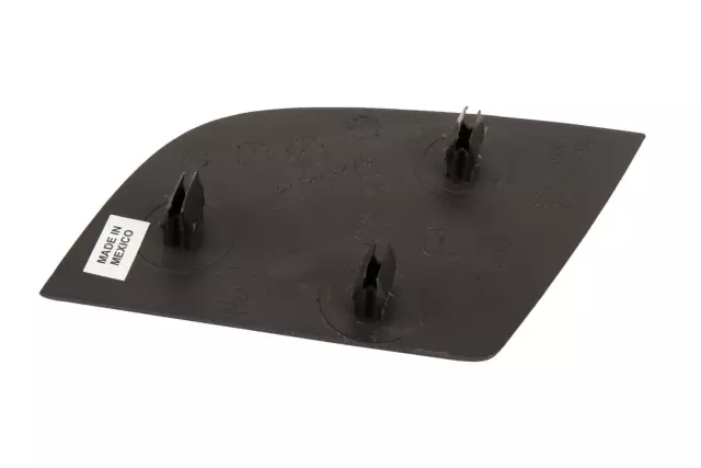 12335686 - : Passenger Side Rear Bumper Step Pad for Chevrolet: Avalanche 1500, Avalanche 2500 Image