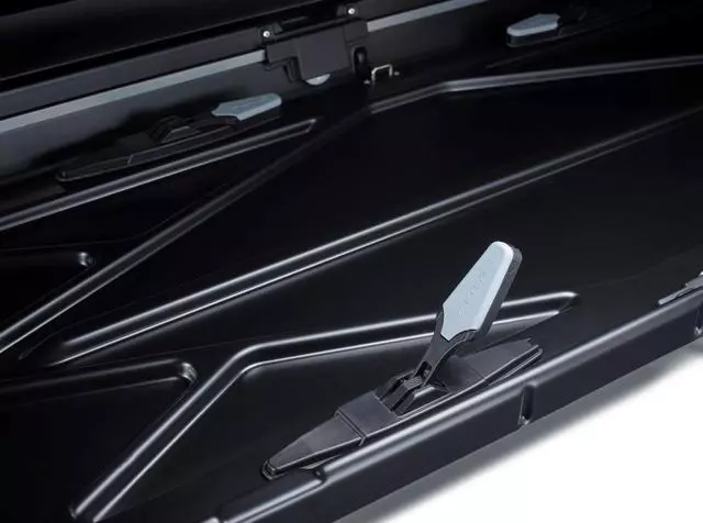 Roof Box Carrier Attachment - Volkswagen (000-071-200-AE)