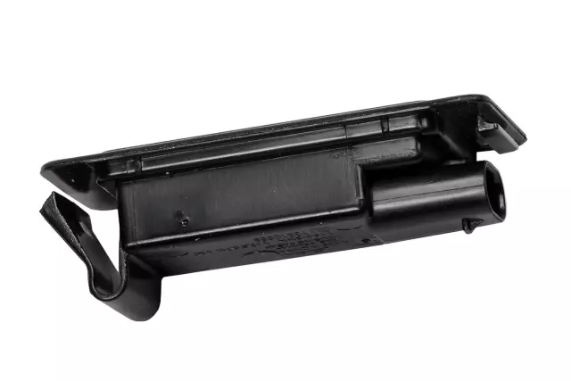 13510659 - : License Lamp for Buick: Enclave | Cadillac: CT6, XT5 | Chevrolet: Traverse, Traverse Limited | GMC: Acadia, Hummer EV SUV Image