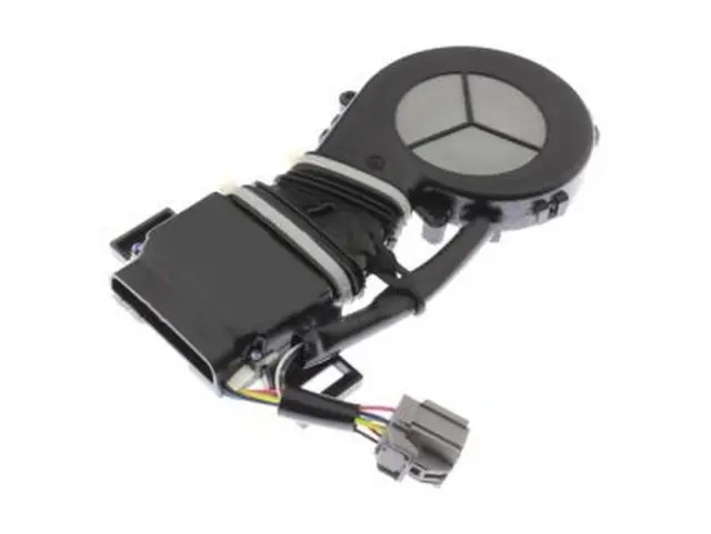 DU5Z19N550D - Body: Fan for Ford: Edge, Explorer, F-150, F-250 Super Duty, F-350 Super Duty, F-450 Super Duty, Fusion, Mustang, Police Responder Hybrid, SSV Plug-In Hybrid | Lincoln: MKC, MKX, MKZ Image