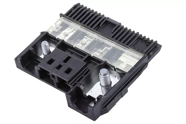 95025737 - : 2016-2021 Chevrolet Spark - Positive Cable Connector for Chevrolet: Spark Image