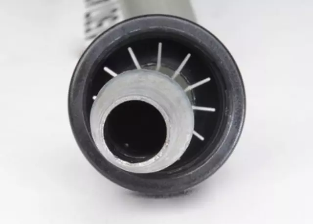 Engine Oil Cooler Hose Assembly - GM (15074201)