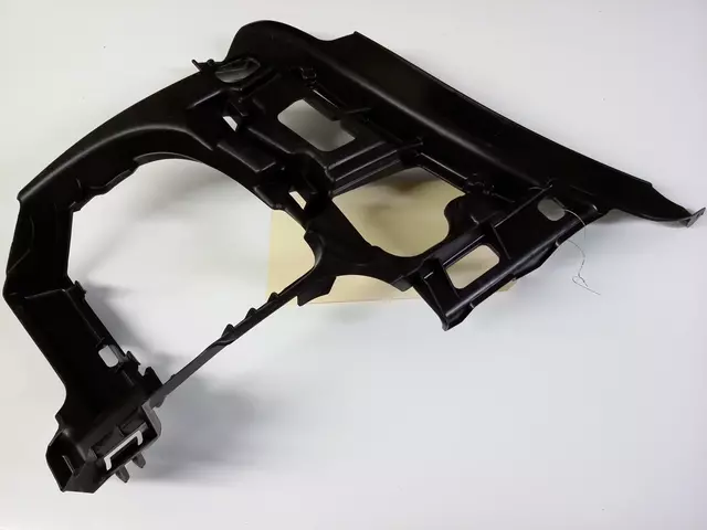 5K0807262 - Body: Side Support for Volkswagen: GTI Image