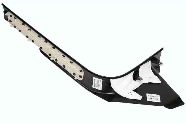 Passenger Side Door Sill Plate in Cocoa with Clips - GM (23433407)