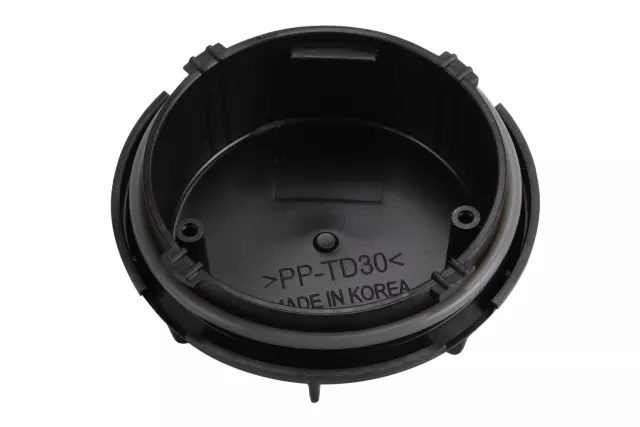 42751833 - : 2020-2024 GM - Headlamp Bulb Access Cover for GM Image