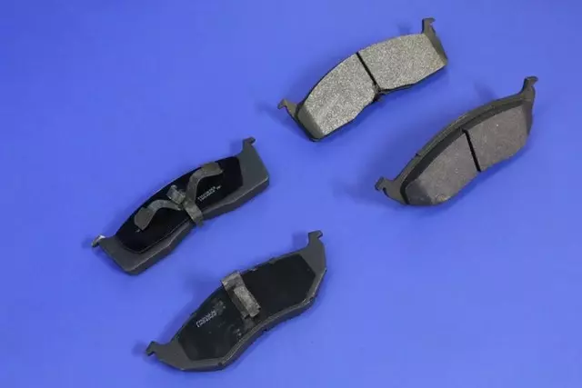 Front Disc Brake Pad Kit - Mopar (V1013527AB)