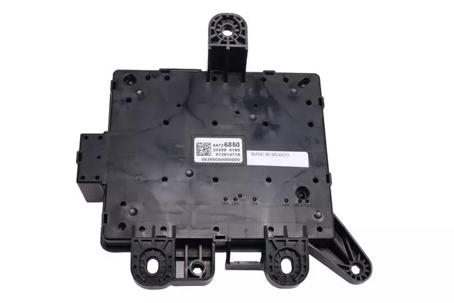 84726850 - : Body Wiring Harness Junction Block for Chevrolet: Camaro Image