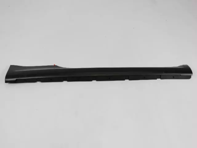 Sill Cladding, Right - Mopar (1SH14TZZAE)