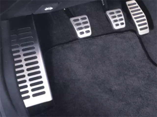 88402C000 - Interior: Metal Foot Pads - Foot Rest for Hyundai: Tiburon Image