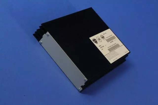 Amplifier - Mopar (05091804AE)