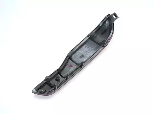 Fascia Reflector, Right - Mopar (68105144AC)