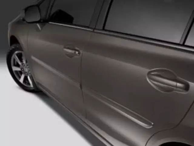 8P05TR01X0 - Body: Body Side Molding for Honda: Civic Image