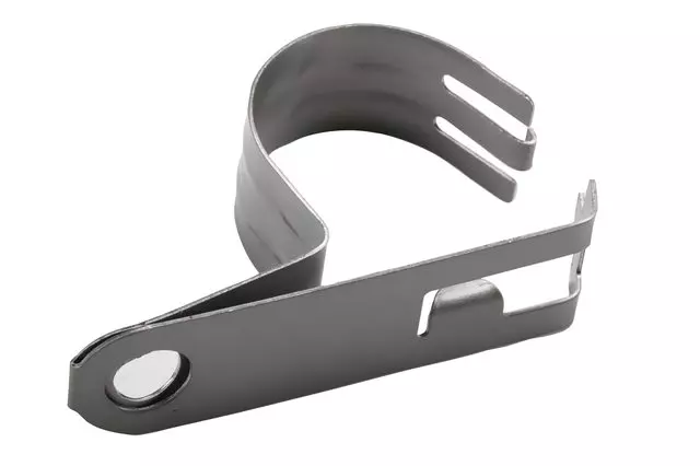 Battery Positive Cable Sleeve Clamp - GM (15355381)