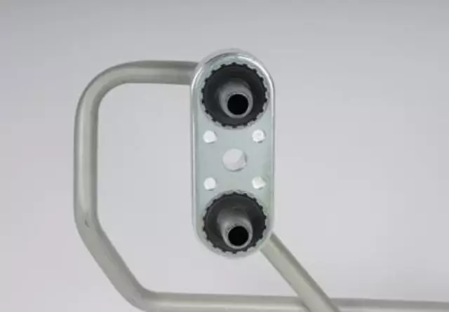Hose & Tube Assembly - GM (20977541)