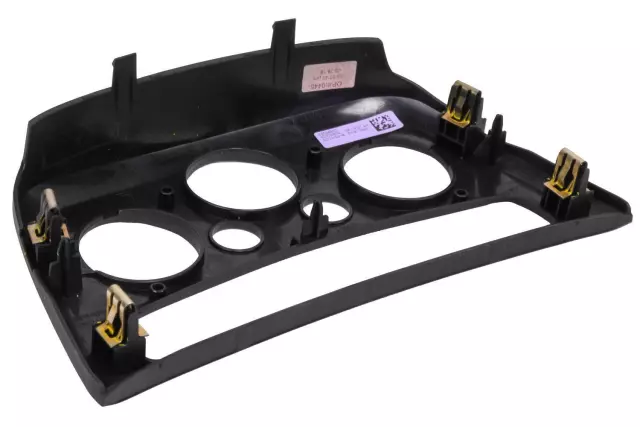 42644807 - Body: Center Panel for GM Image