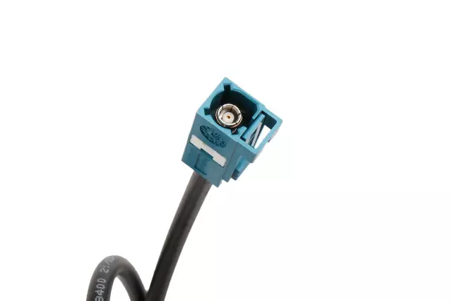 OnStar/Mobile Phone Antenna Cable - GM (13581174)