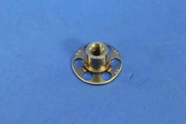 Nut - Alfa Romeo (68251359AA)