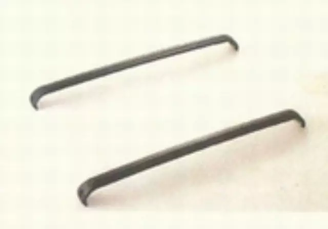 LRK20150 - Hauling: Rack Bars, Rail Grabber Roof (Short) for Land Rover: Freelander Image