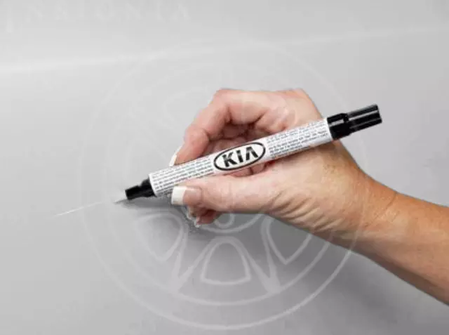 UA006TU5014UD - Exterior: Paint, Body Kit, Clear White for Kia Image