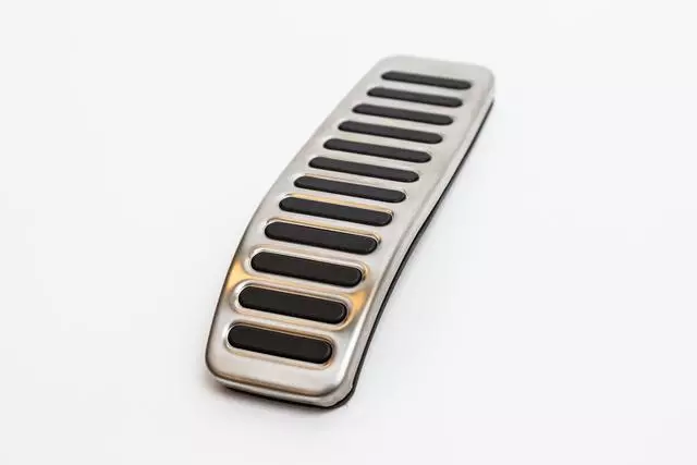 7L6721647A - : Pad for Volkswagen Image