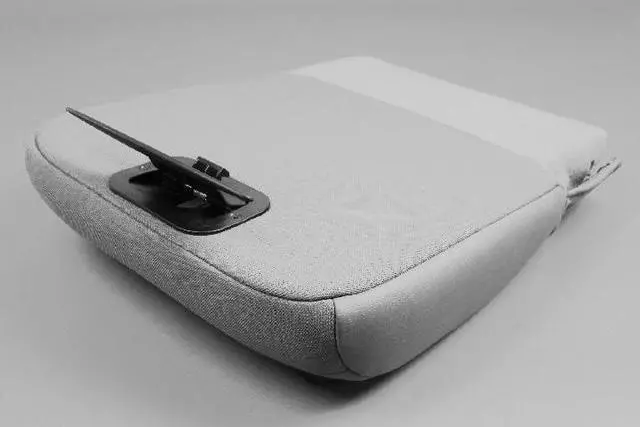 Floor Console Bin Lid - Mopar (1DP431J3AA)