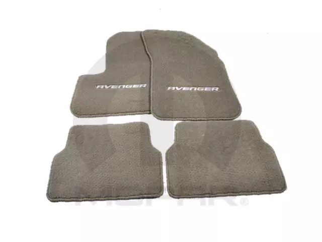 Mat Kit - Mopar (82210371AC)