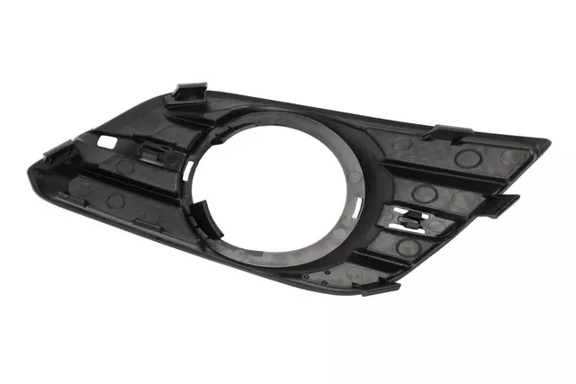 Front Driver Side Fog Lamp Bezel - GM (95470234)