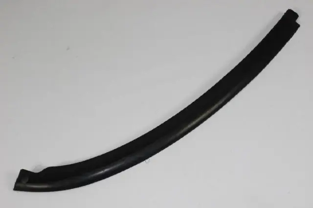 D Pillar Applique, Left - Mopar (5113643AC)