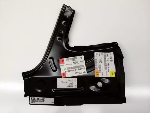 561813391B - : Tail Lamp Pocket for Volkswagen: Passat Image