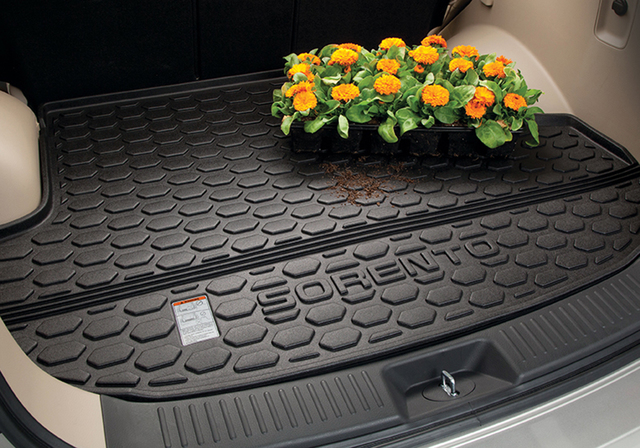 1U012ADU00 - Interior: Cargo Tray for Kia: Sorento Image