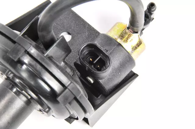 Auxiliary Heater Water Shutoff Valve - GM (19352078)