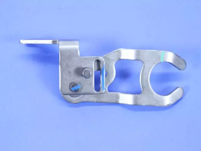 Reverse Shift Rod Bracket - Mopar (4761152)