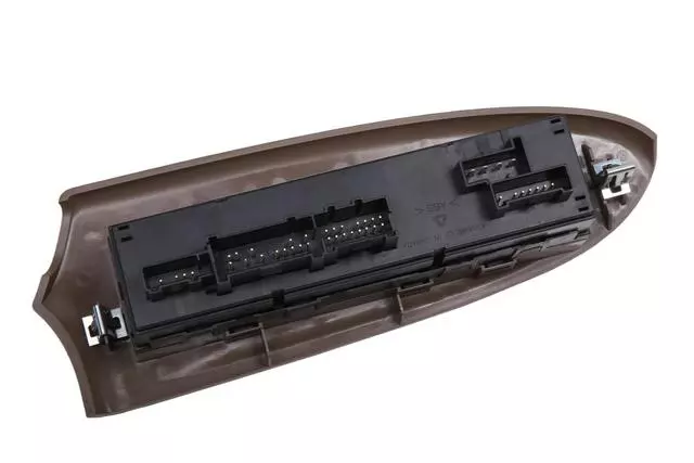 15204660 - Body: Switch Assembly for Chevrolet: Trailblazer, Trailblazer EXT Image