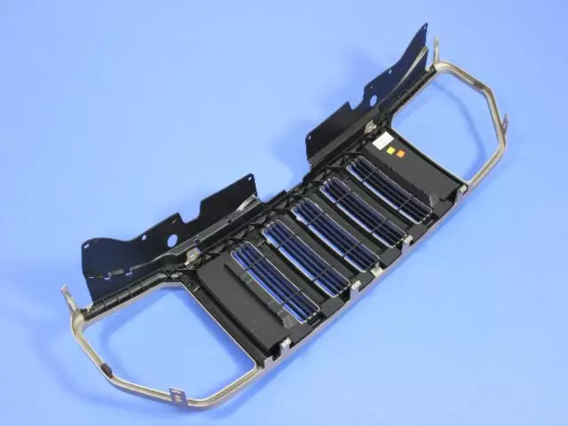 5KH101KGAD - Exterior Ornamentation: Radiator Grille for Jeep: Liberty Image