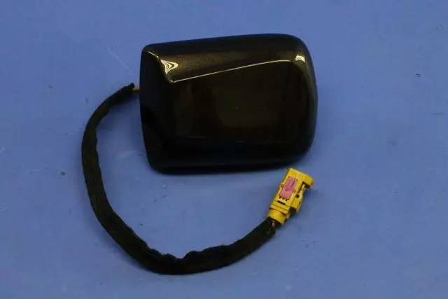 Cable & Base Assy Antenna - Mopar (5NU66GTWAB)