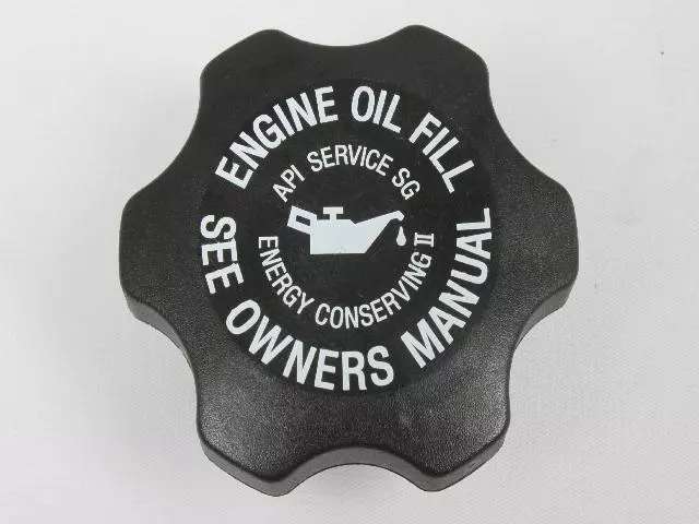 4573497AB - : Filler Cap for Chrysler: Cirrus, Concorde, LHS, New Yorker, Sebring | Dodge: Avenger, B150, B1500, B250, B2500, B350, B3500, Caravan, Dakota, Grand Caravan, Intrepid, Neon, Ram 1500, Ram 2500, Ram 3500, Shadow, Spirit, Stratus, Viper Image