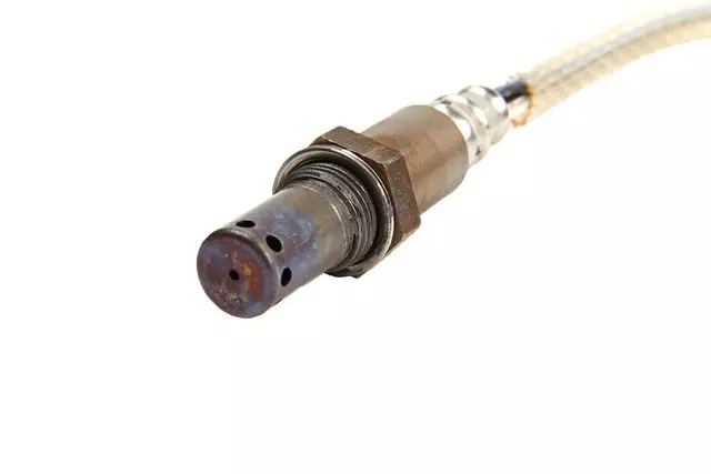 12659516 - : Heated Oxygen Sensor for Cadillac: Escalade, Escalade ESV | Chevrolet: Silverado 1500, Silverado 1500 LD, Suburban, Tahoe | GMC: Sierra 1500, Sierra 1500 Limited, Yukon, Yukon XL Image